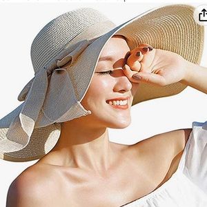 New in bag BEIGE/NUDE FLOPPY SUN HAT